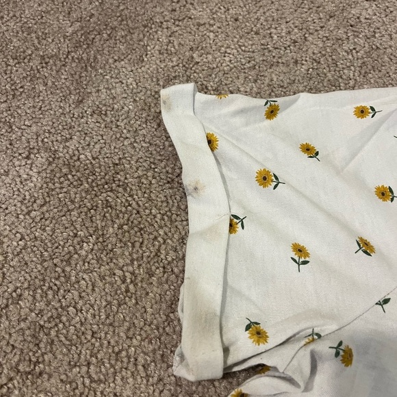 Cut & Paste Sunflower Tee - Picture 3 of 6